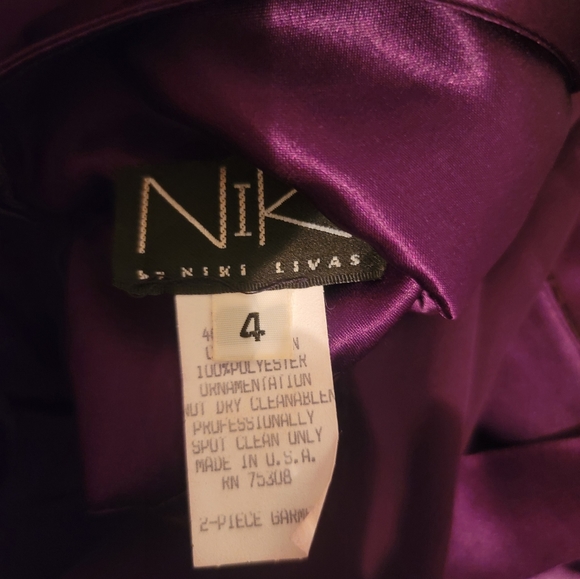 Purple Dress - Picture 6 of 8